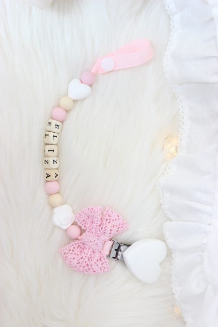 Zawieszka do smoczka „różowa kokardka”