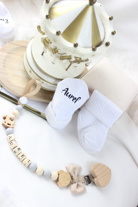 Zawieszka drewniano- silikonowa / szara