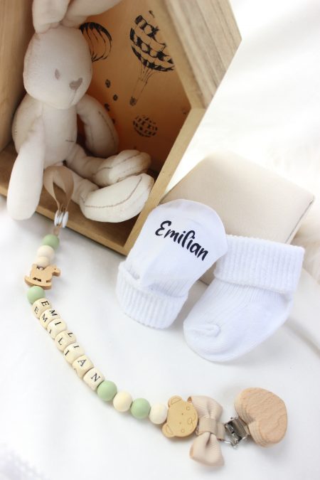 Zawieszka do smoczka silikonowo- drewniana- zielony