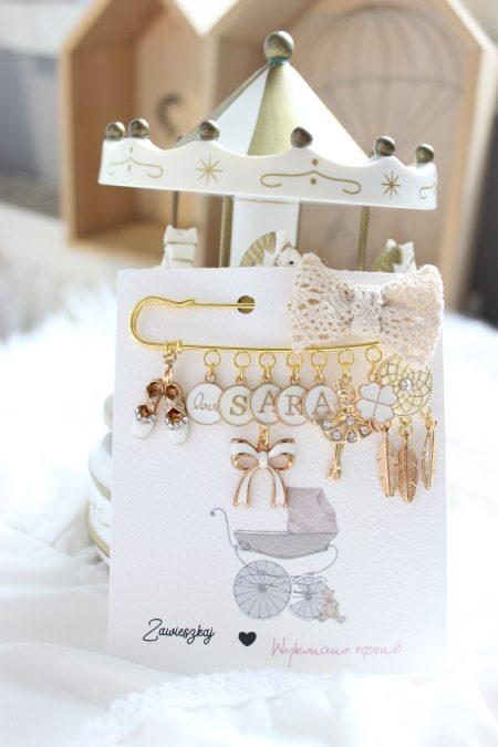 Agrafka z ażurową kokardką ’ baletnica’